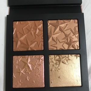 MAC star dipped face compact